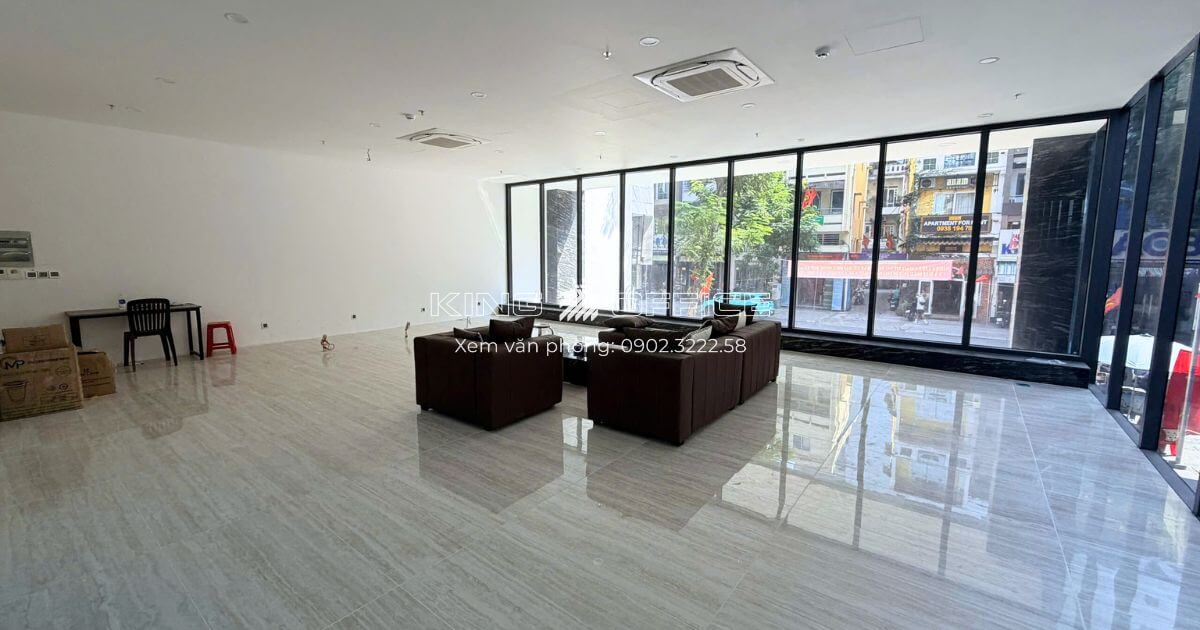 Tòa Nhà ATLAS BUILDING Hành Lang Văn Phòng Quan 1